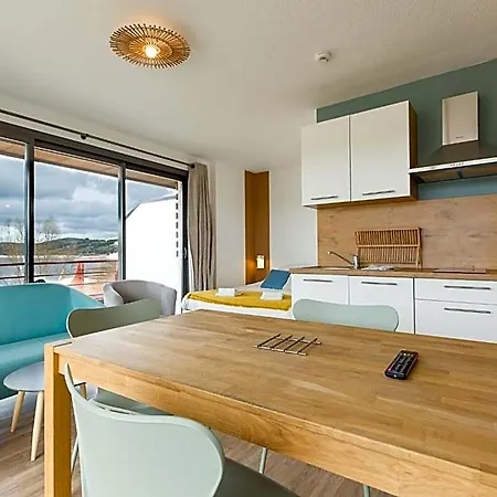 Les Lofts Du Grand De Lozere Hotel